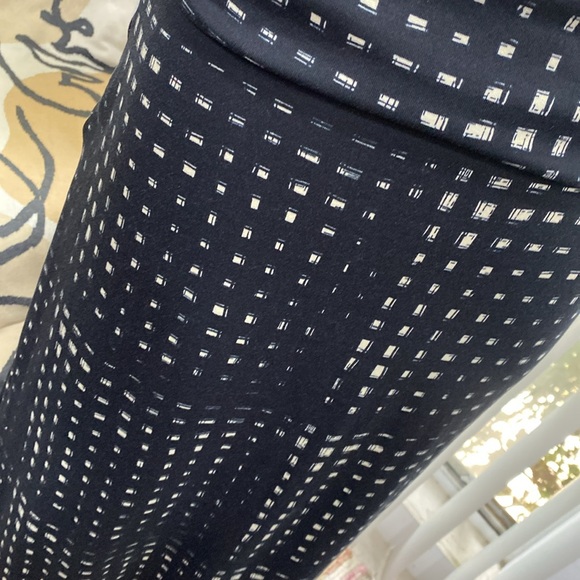 LULAROE SKIRT 4X$20 - Picture 3 of 6